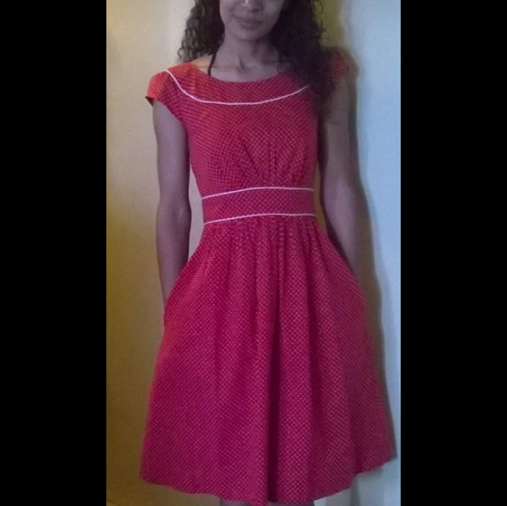 🐺3 for $33🐺 RED DRESS SWISS DOT